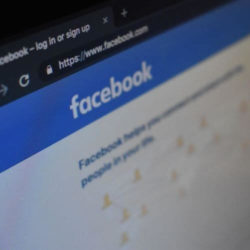 Groupe Facebook Groupe Facebook